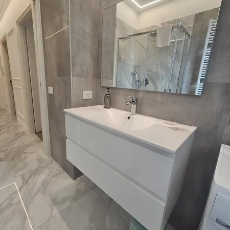 Prestige Apartmán *